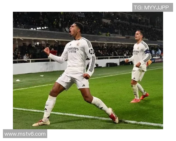 皇马与利物浦欧冠决赛下半场精彩瞬间回顾与战术分析